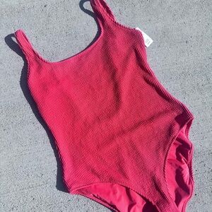 Aerie one piece swimsuit NWT